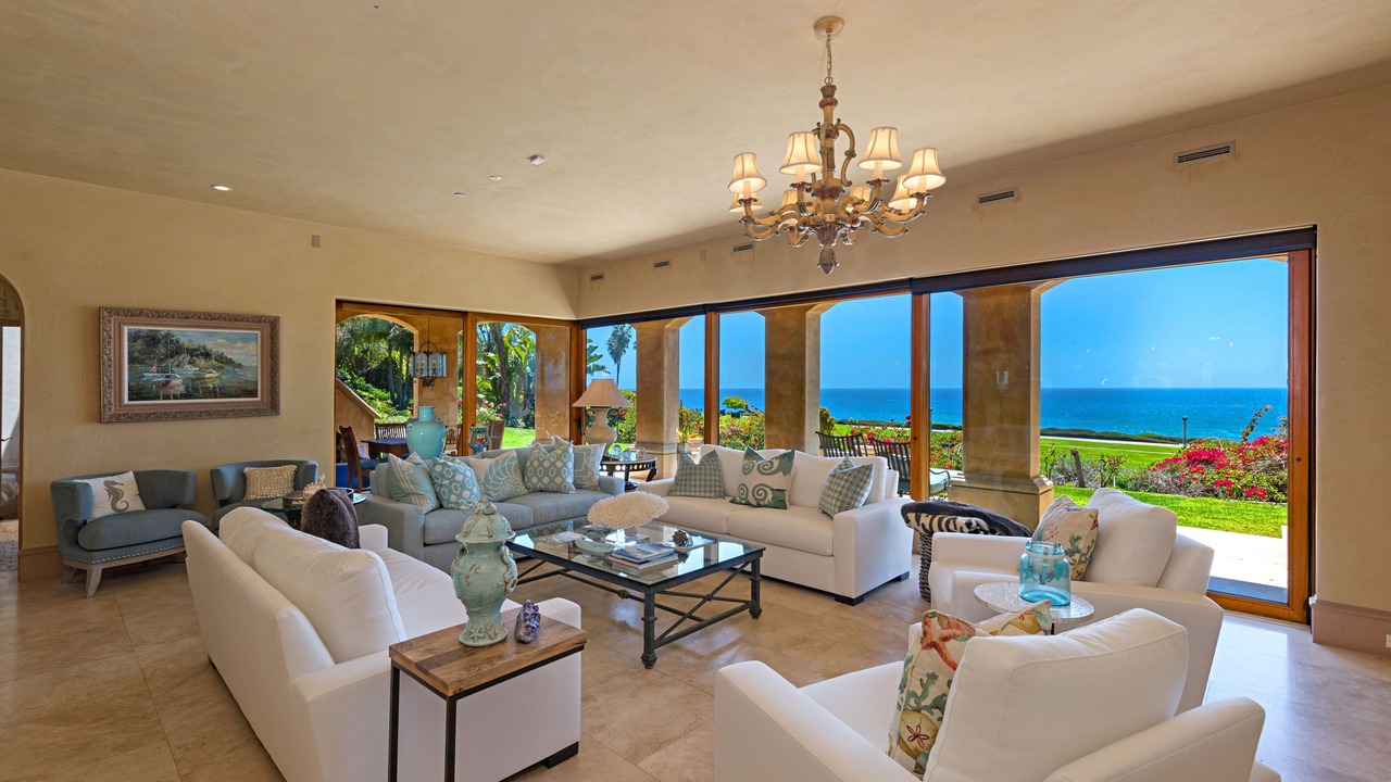 Photo of Livingroom in Monarch Beach