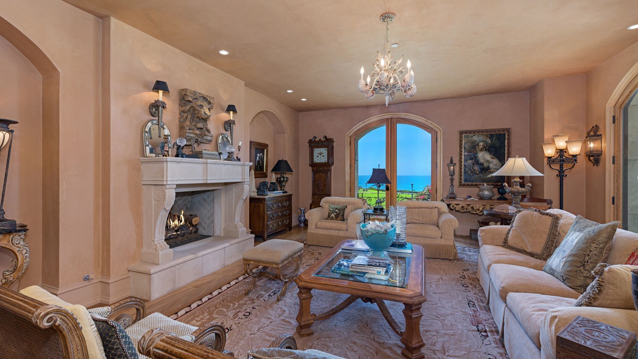 Photo of Livingroom in Monarch Beach