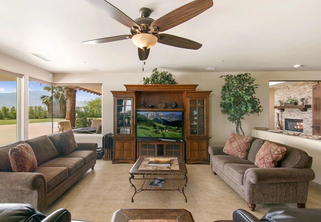 Photo of Livingroom in Thousand Palms
