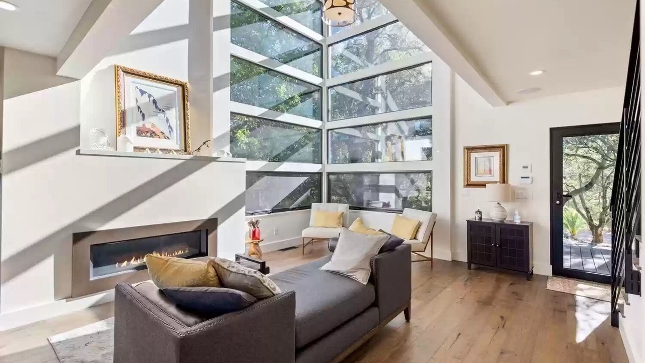 Photo of Livingroom in Napa