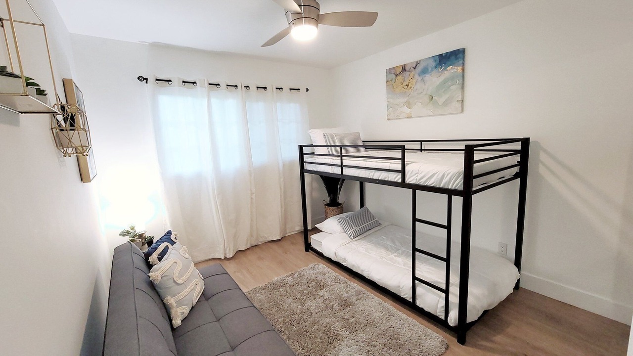 Photo of Bedroom in Riverside