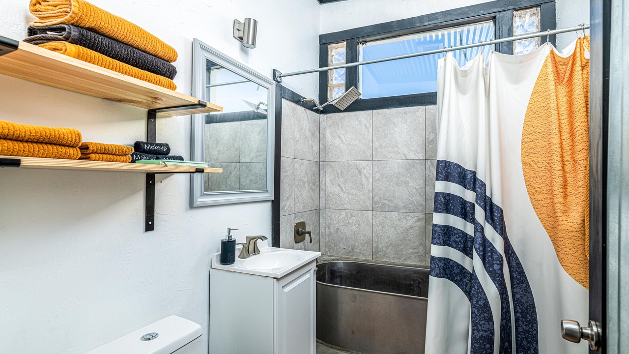 Photo of Bathroom in Indian Cove