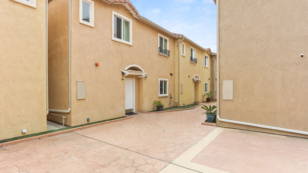 Photo of Outdoor in Lincoln Acres