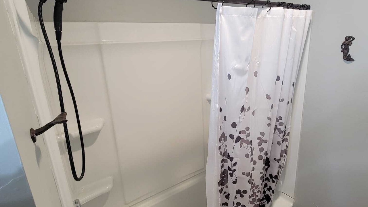Photo of Bathroom in Wildomar