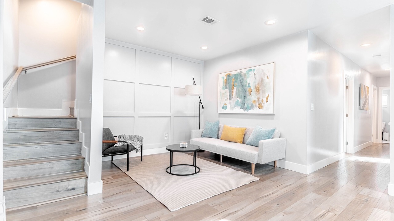 Photo of Livingroom in Southeastern Sacramento