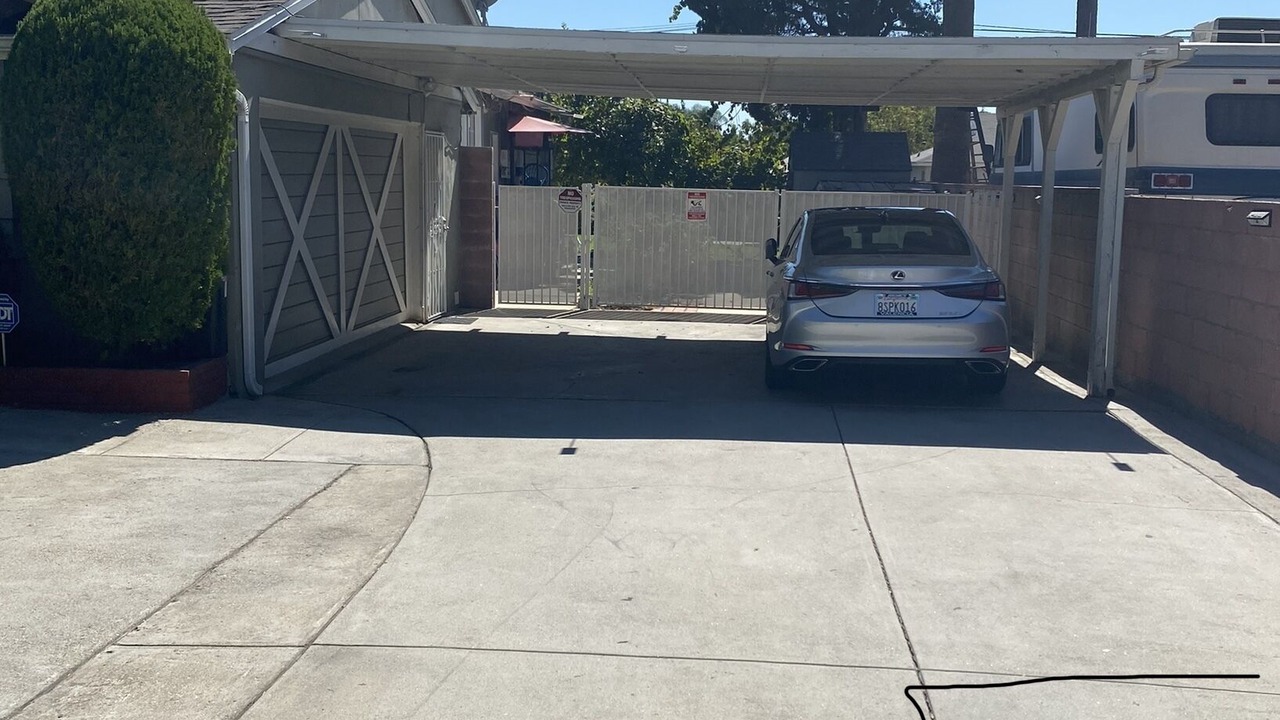 Photo of Outdoor in North Hills West