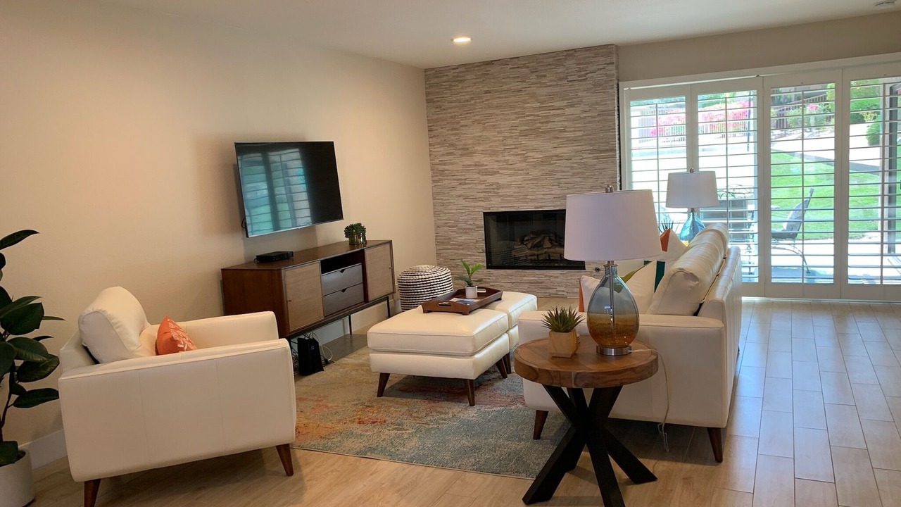 Photo of Livingroom in Palm Desert