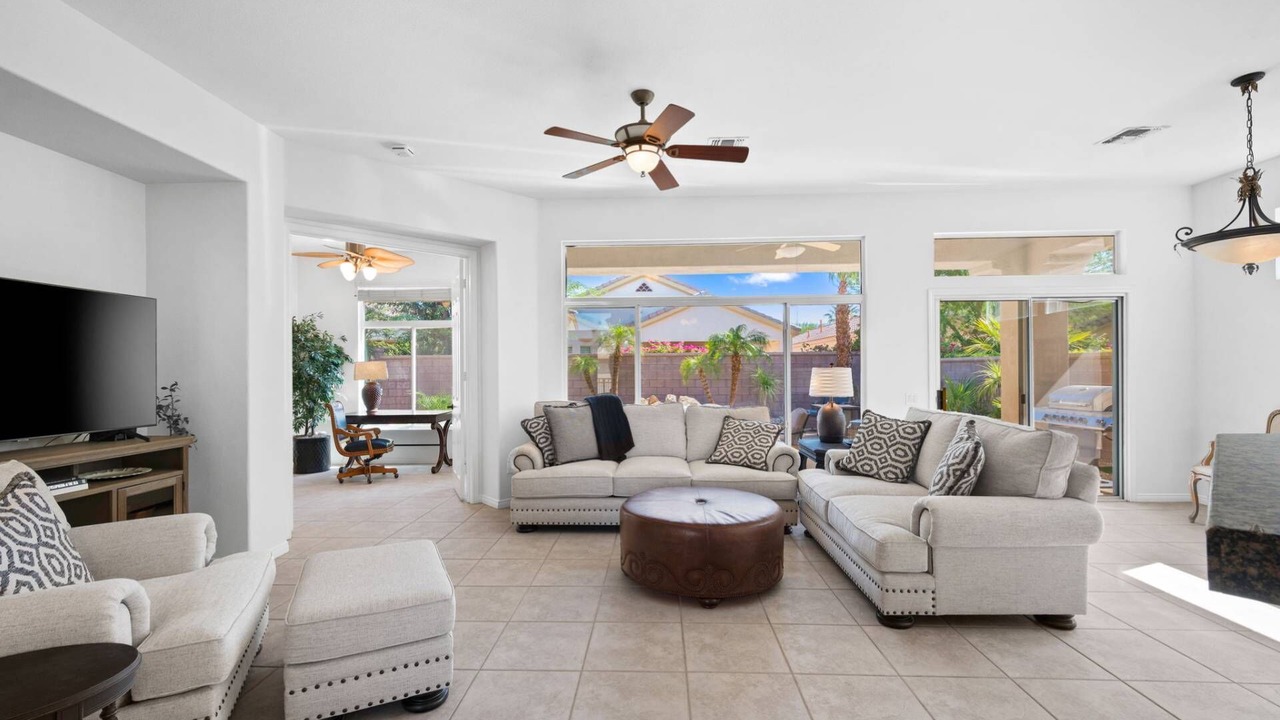 Photo of Bedroom in Desert Palms