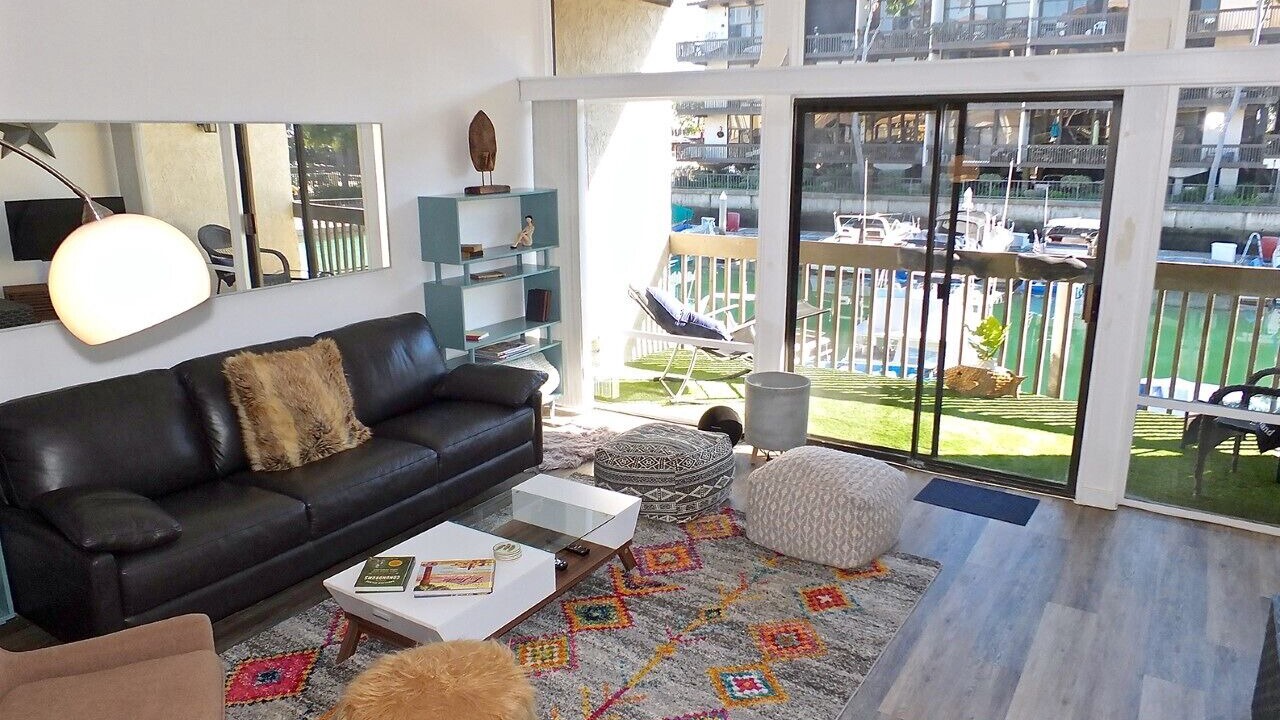 Photo of Livingroom in Marina Pacifica