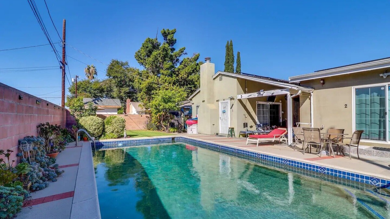 Photo of Outdoor in North Hills West