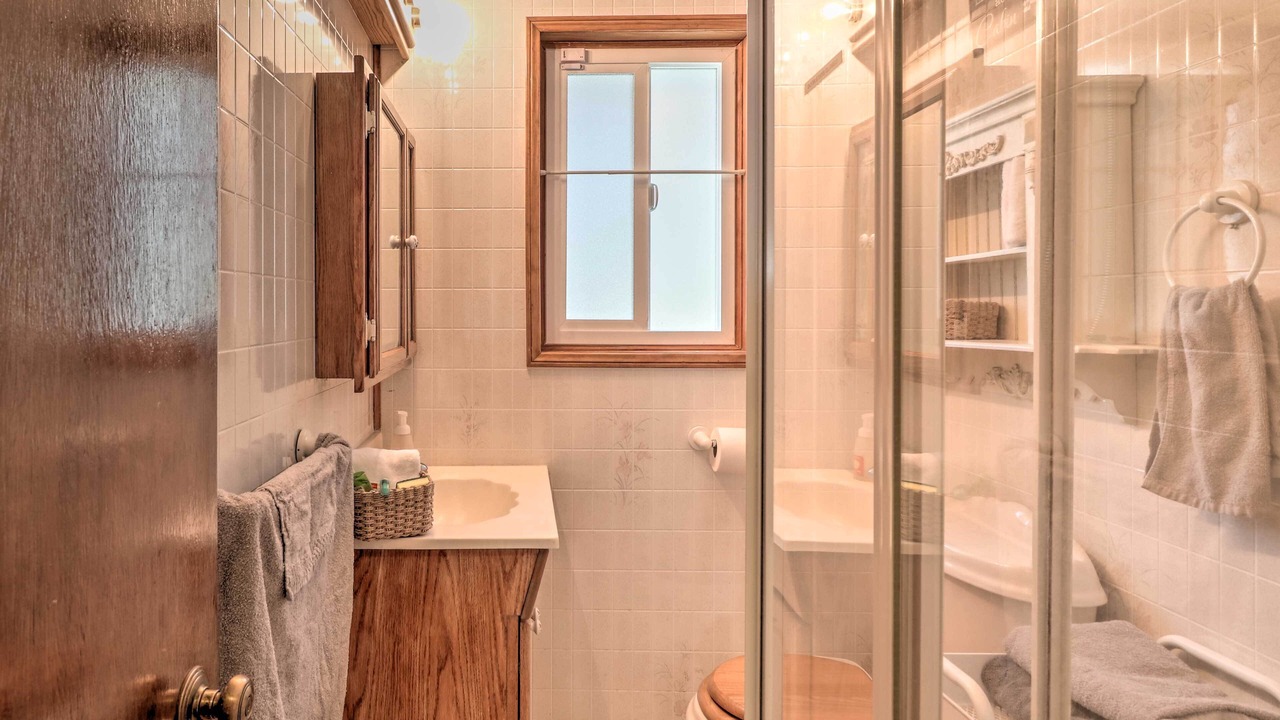 Photo of Bathroom in Wrightwood