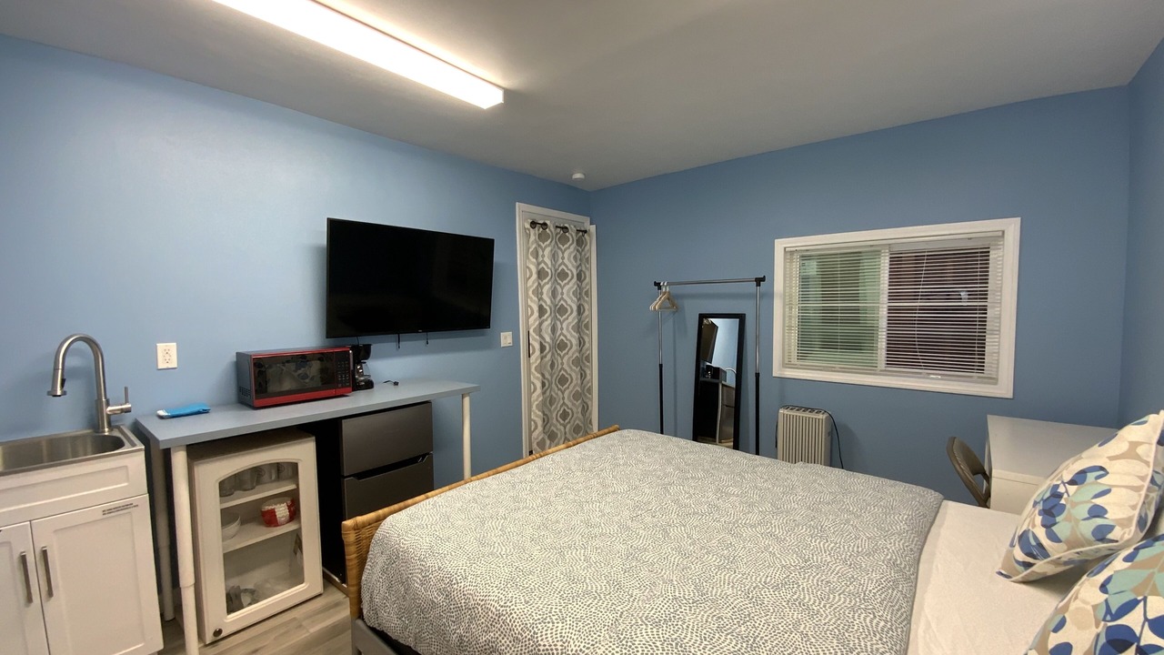 Photo of Bedroom in Altadena
