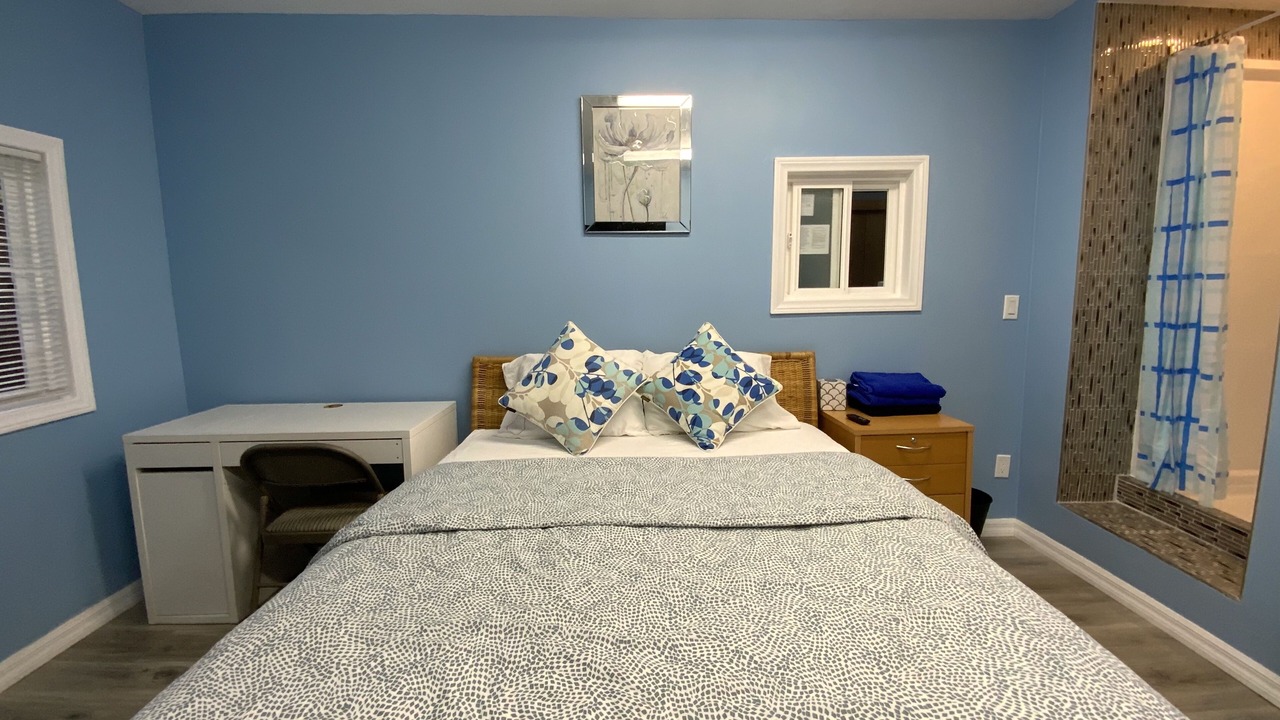 Photo of Bedroom in Altadena