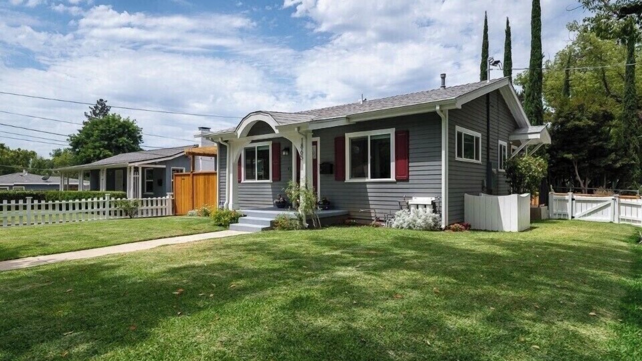 Photo of Outdoor in Altadena