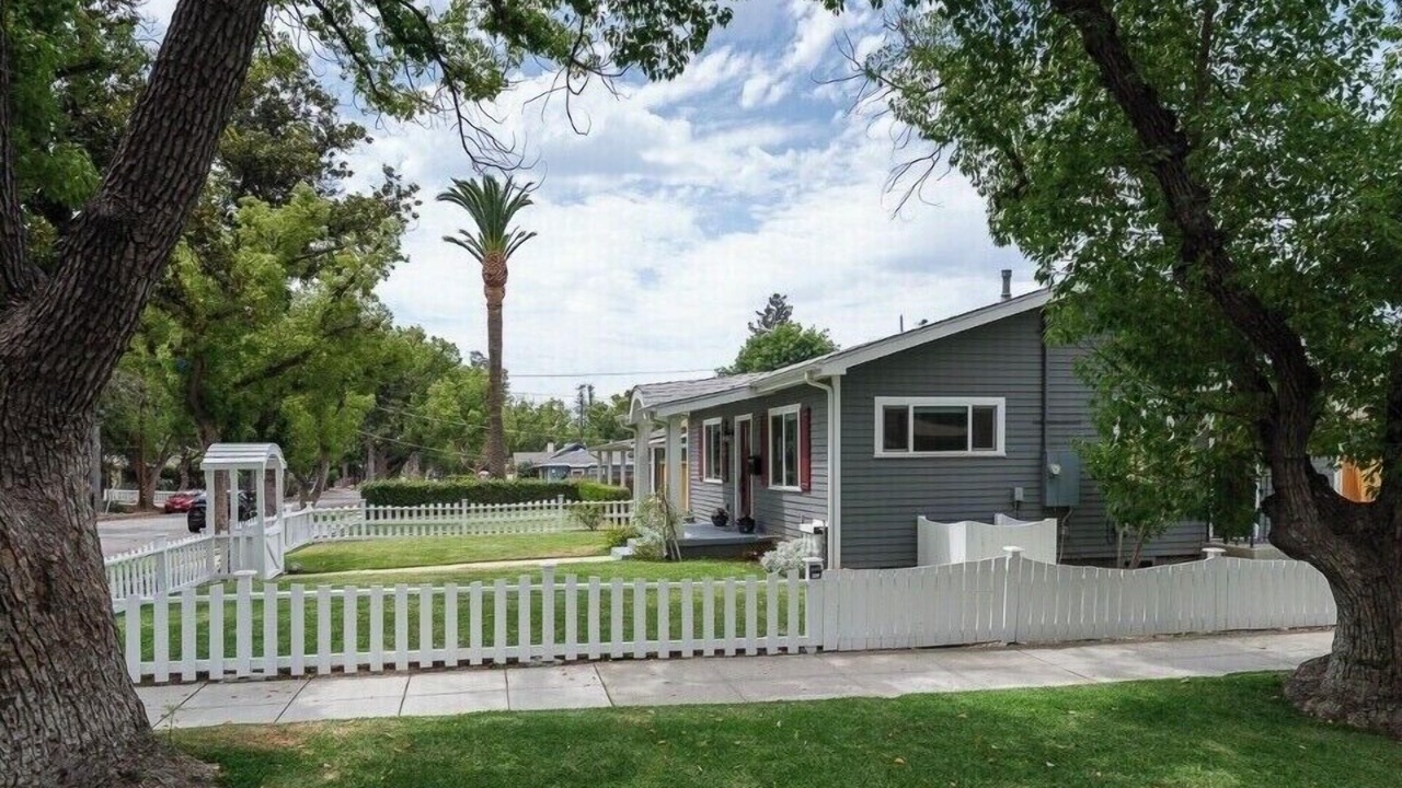 Photo of Outdoor in Altadena