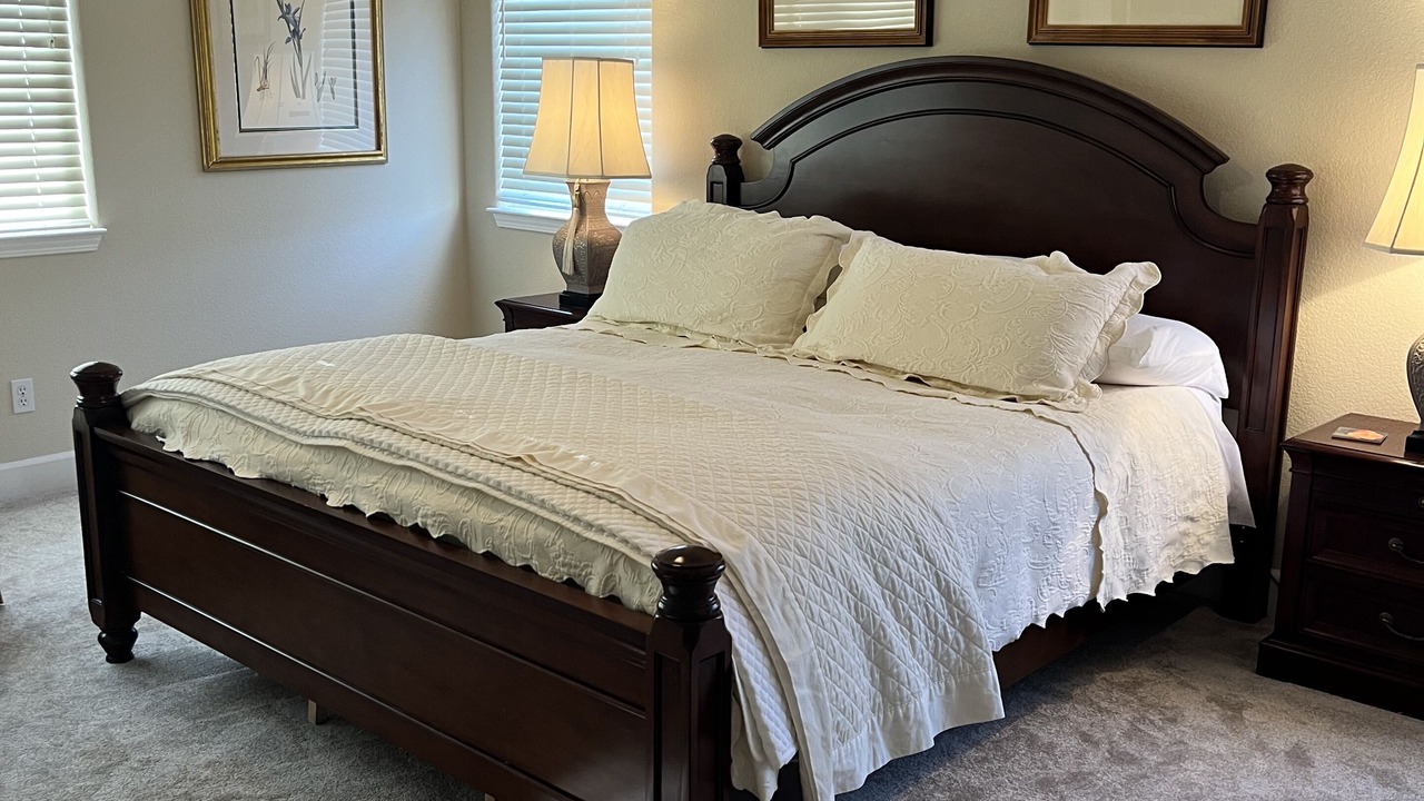 Photo of Bedroom in St. Helena