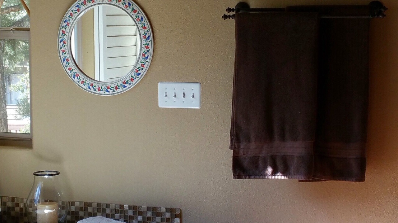 Photo of Bathroom in Pine Mountain Club