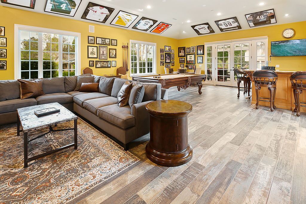 Photo of Livingroom in Simi Valley