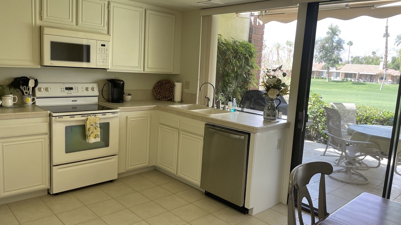 Photo of Kitchen in Palm Desert