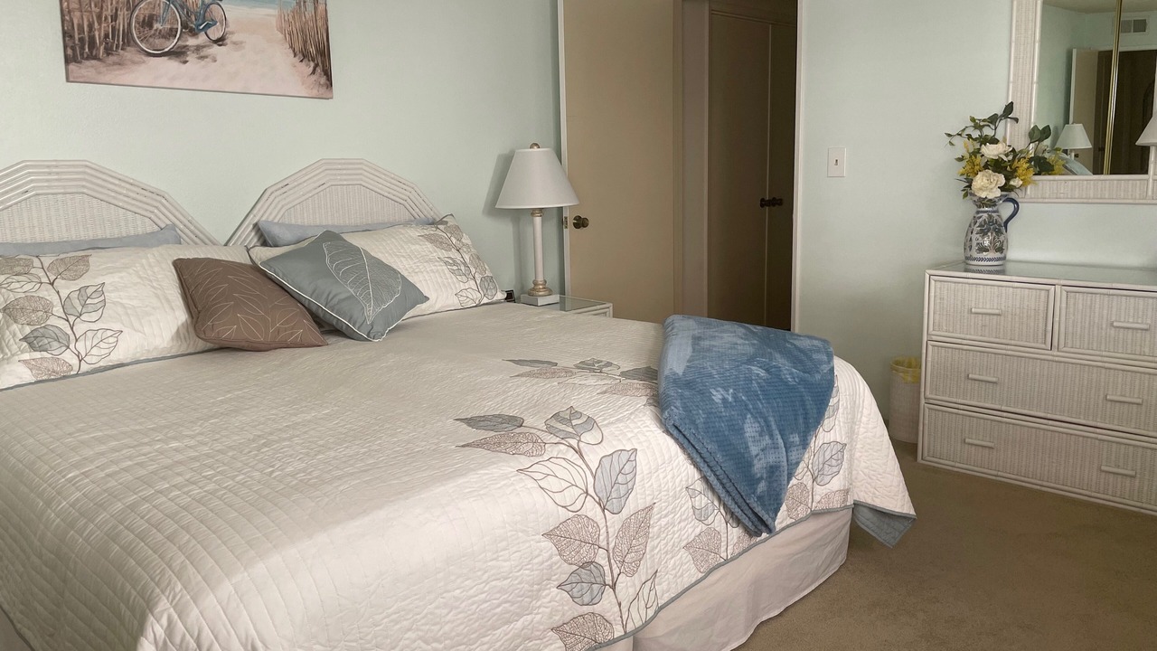 Photo of Bedroom in Palm Desert