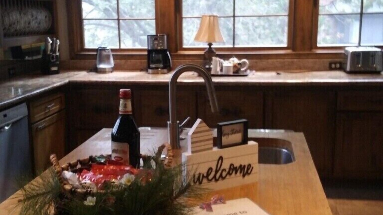 Photo of Kitchen in Blue Jay