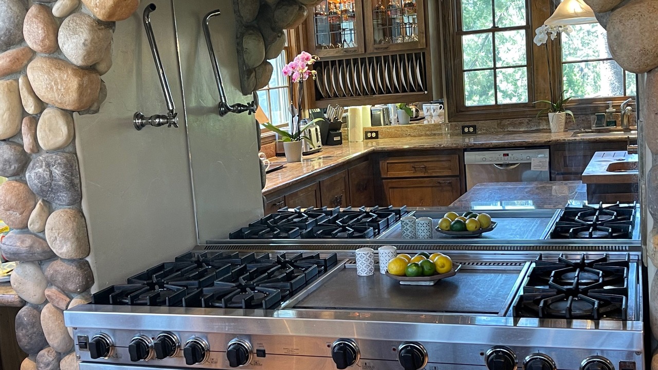 Photo of Kitchen in Blue Jay