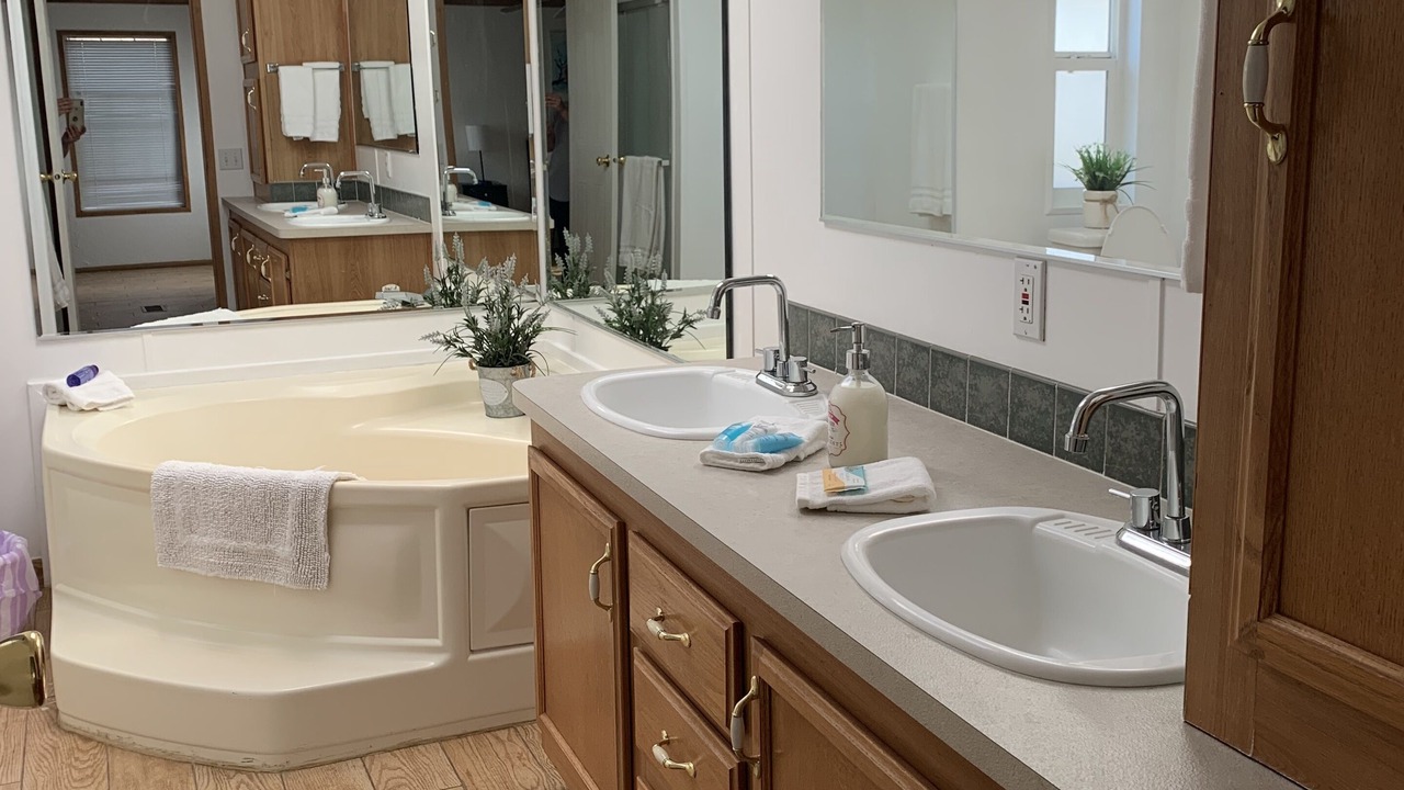 Photo of Bathroom in Wofford Heights