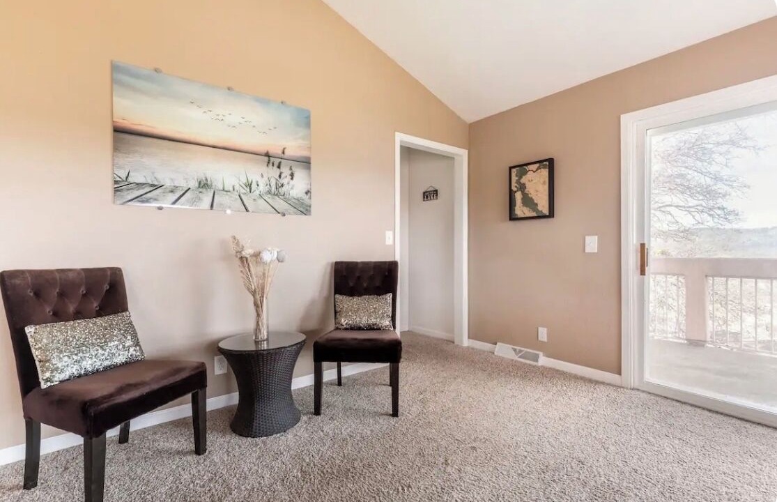 Photo of Livingroom in Copperopolis