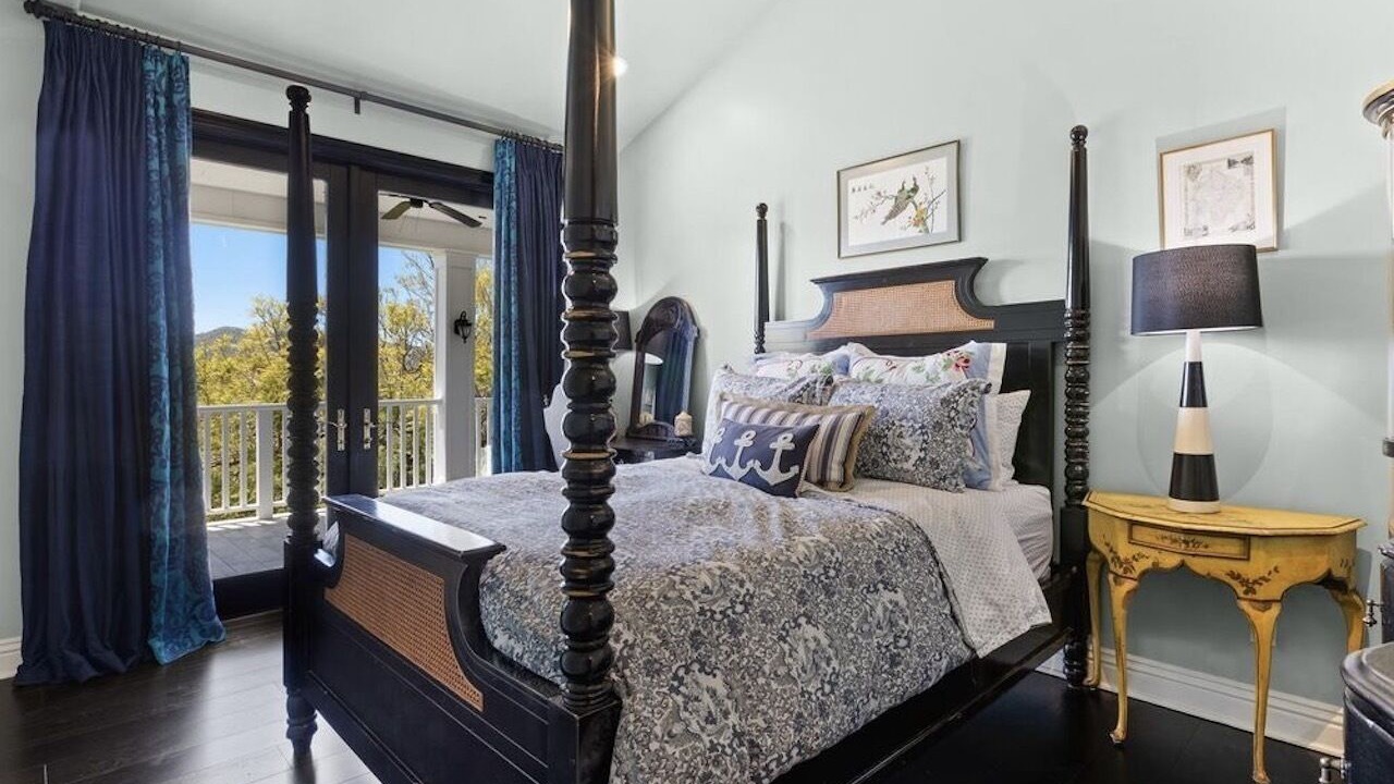 Photo of Bedroom in Malibu