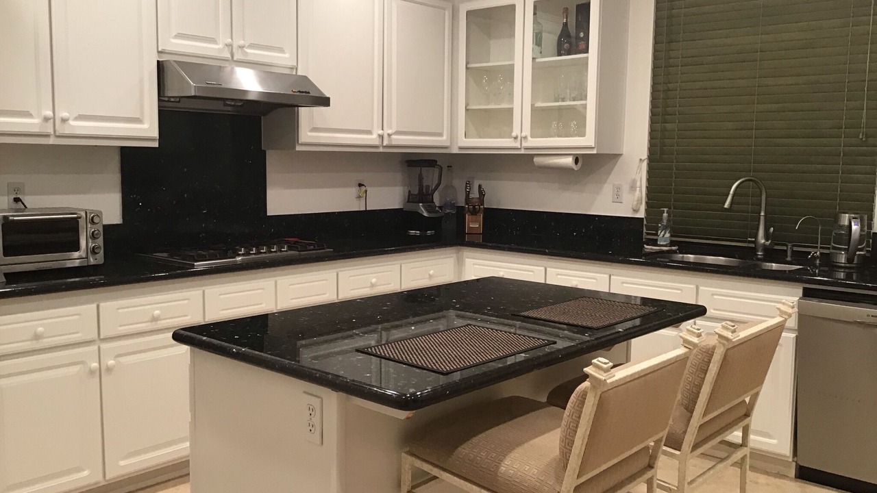 Photo of Kitchen in Lower Peters Canyon
