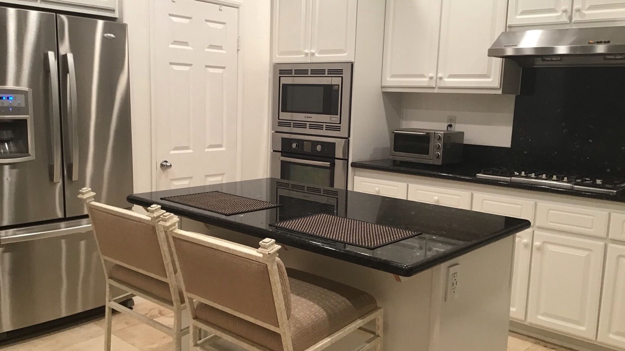Photo of Kitchen in Lower Peters Canyon