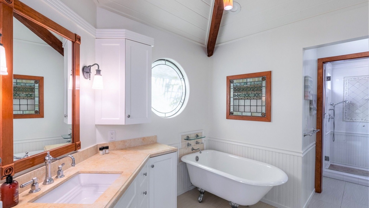 Photo of Bathroom in Mission Beach