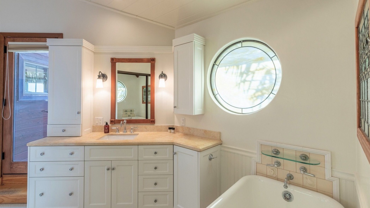 Photo of Bathroom in Mission Beach