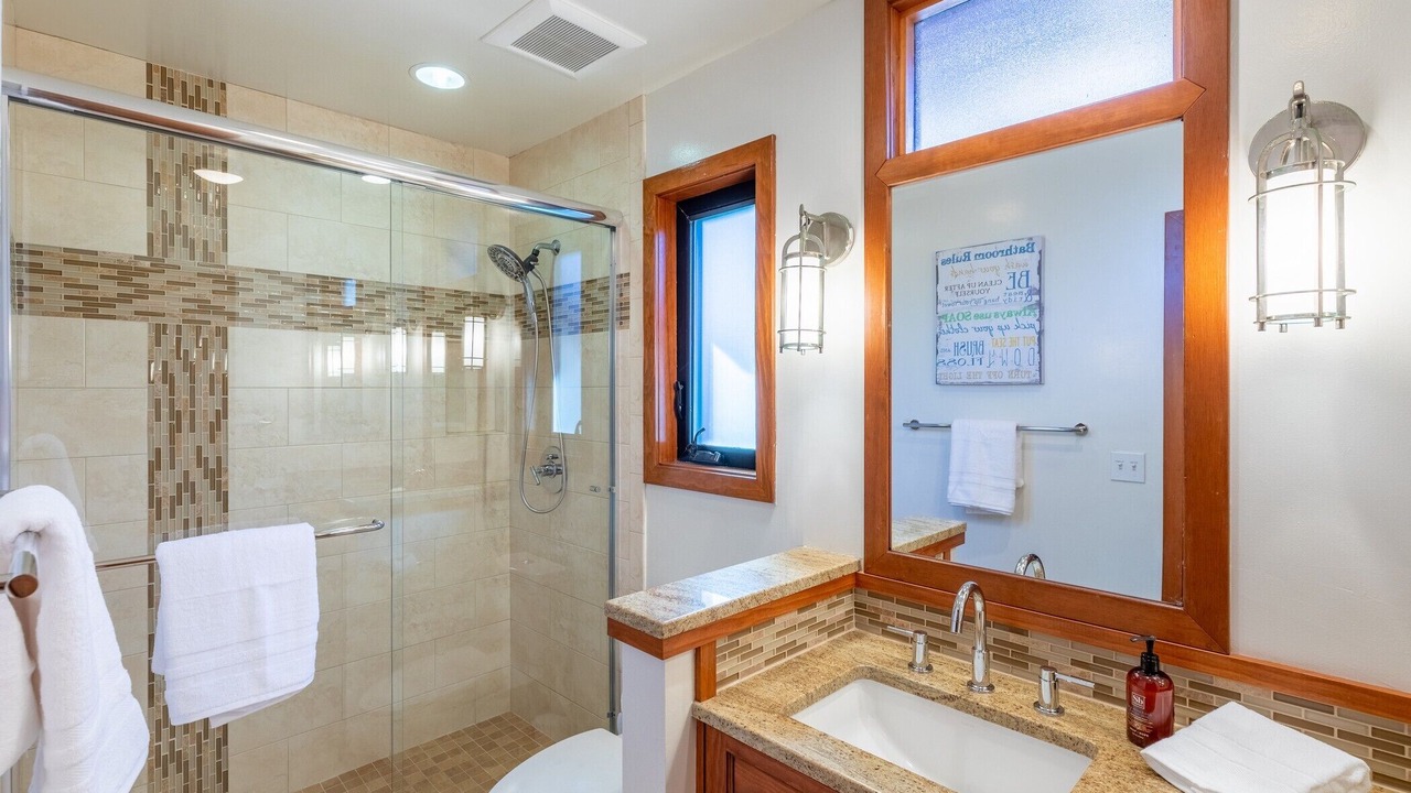 Photo of Bathroom in Mission Beach