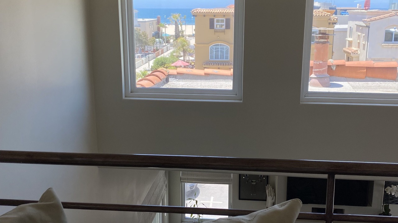 Photo of Livingroom in Hermosa Beach