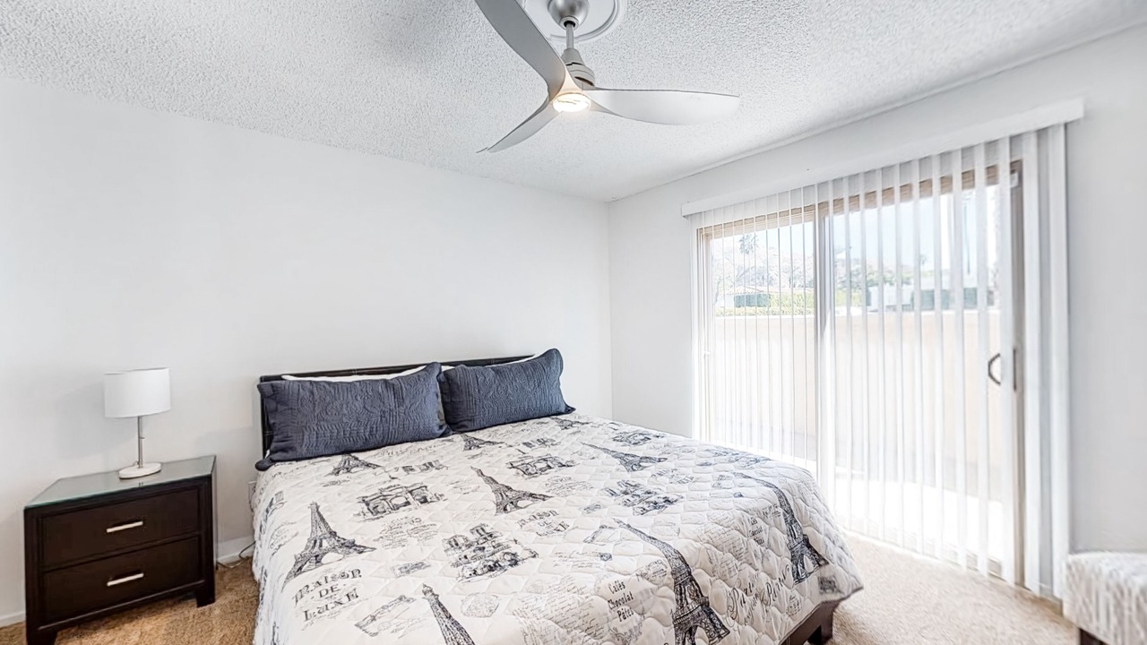 Photo of Bedroom in Indian Canyon