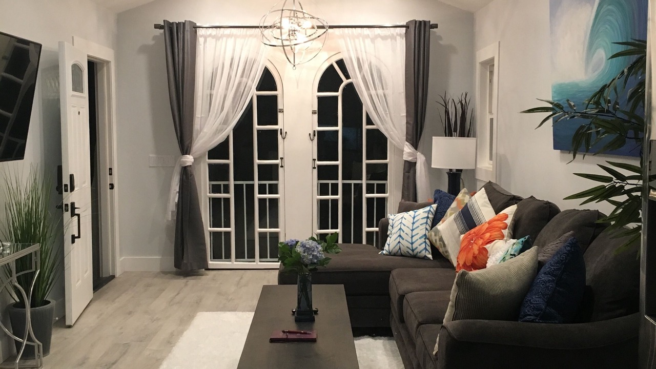 Photo of Livingroom in Marina Peninsula