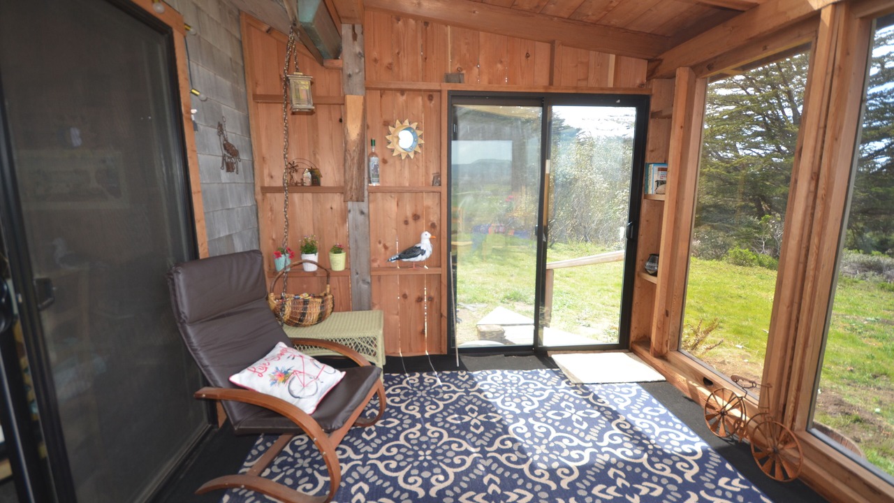 Photo of Bedroom in Point Arena