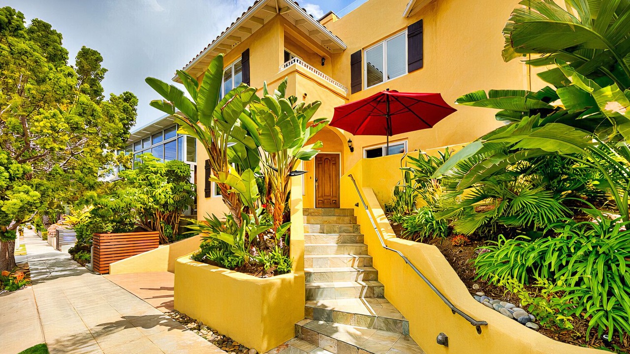 Photo of Others in Village of La Jolla