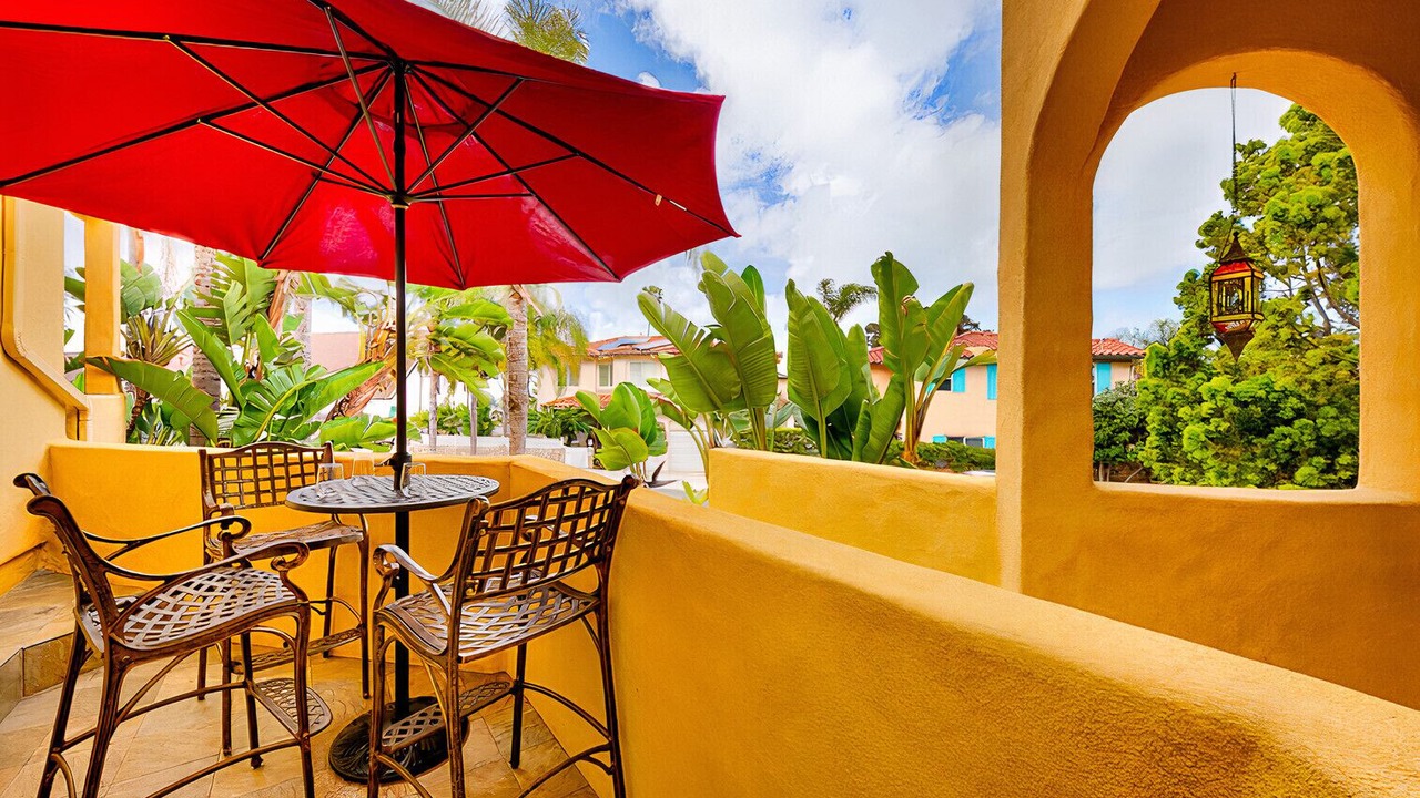 Photo of Patio Balcony in Village of La Jolla