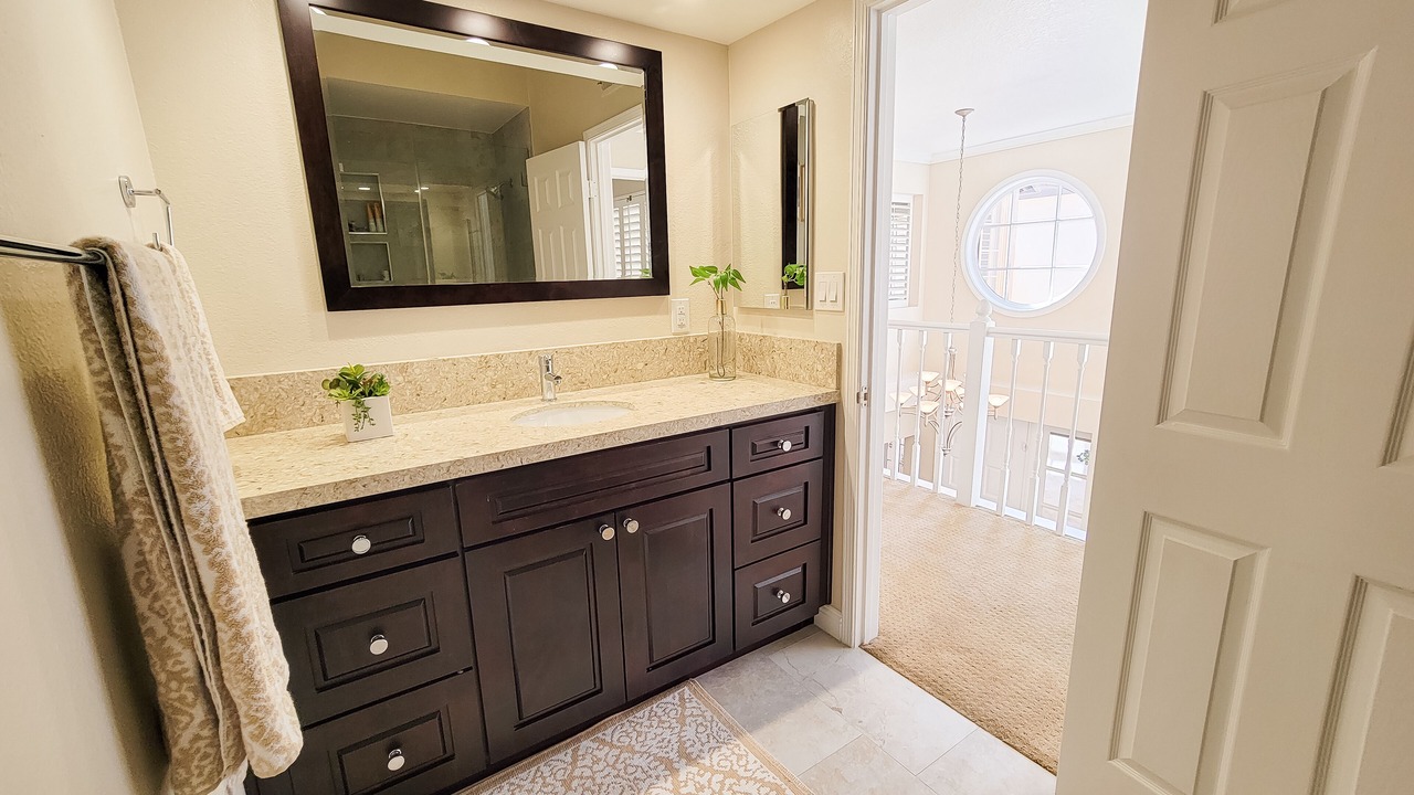Photo of Bathroom in Harbor