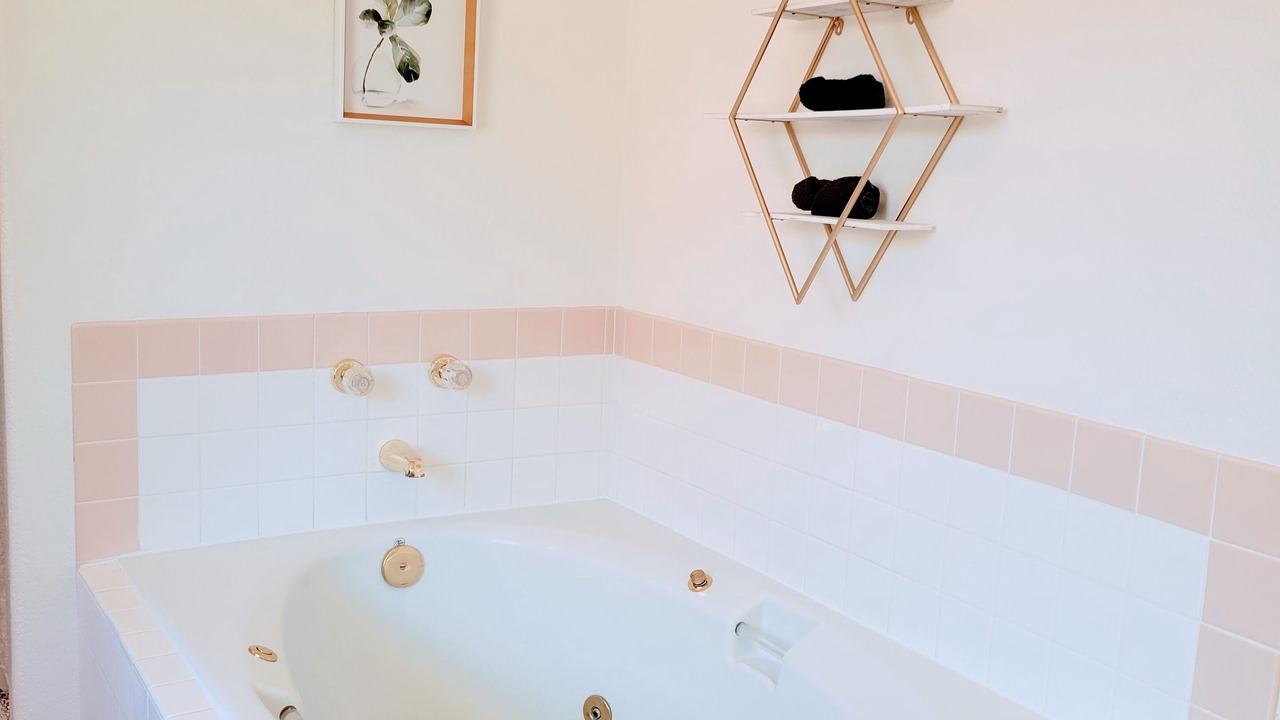 Photo of Bathroom in Bermuda Dunes