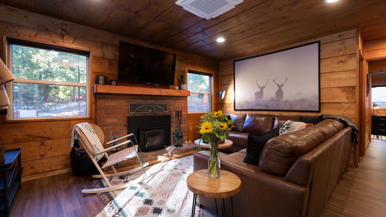 Photo of Livingroom in Pine Cove
