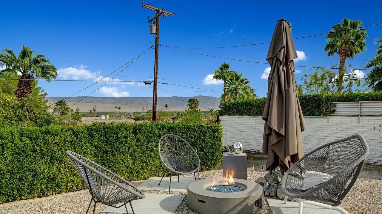 Photo of Outdoor in Cathedral City Cove