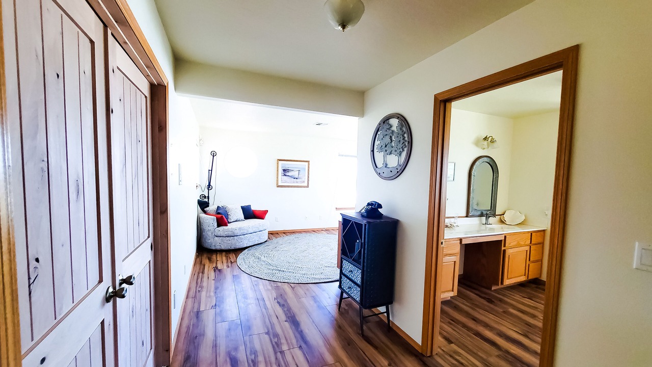 Photo of Bedroom in Smith River