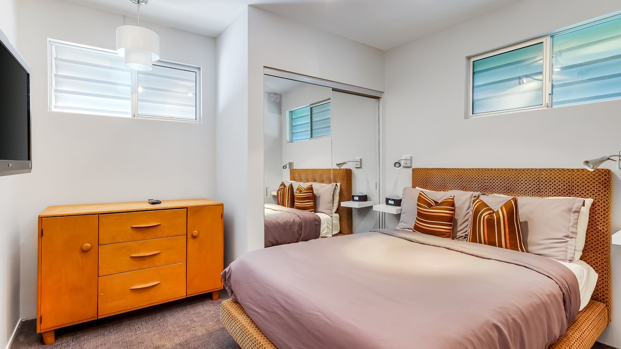 Photo of Bedroom in Deepwell Estates
