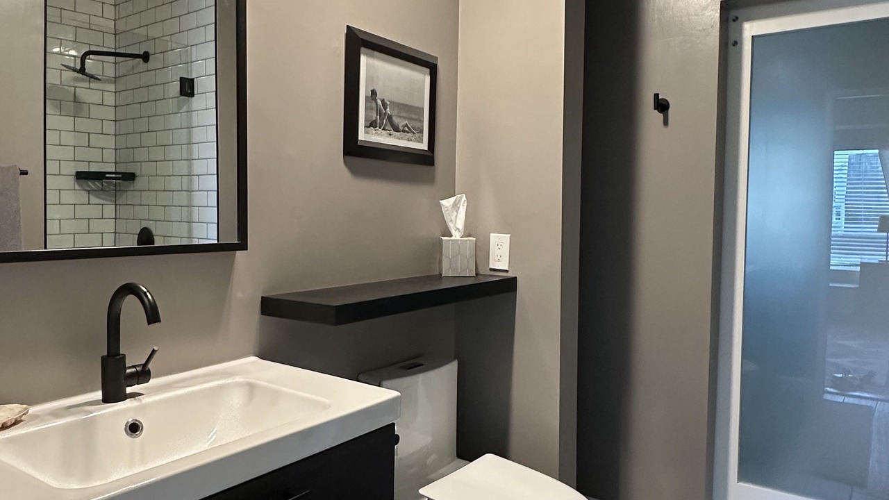 Photo of Bathroom in Marina Peninsula
