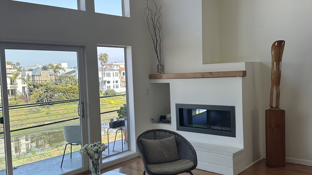 Photo of Livingroom in Marina Peninsula