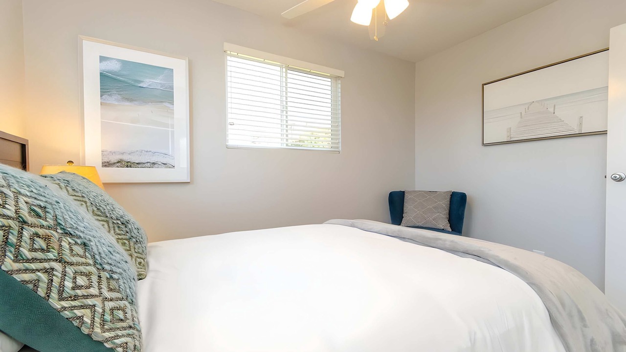 Photo of Bedroom in Sunset Cliffs