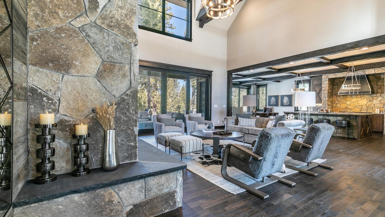 Photo of Livingroom in Ponderosa Palisades